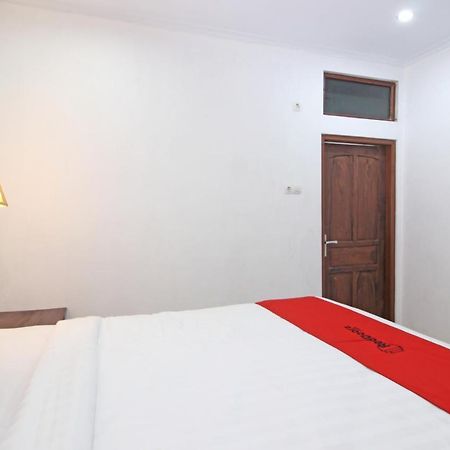 Reddoorz Near Borobudur Temple 2 Mungkid Exterior photo